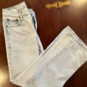 American Eagle women’s jeans. 90’s wide leg